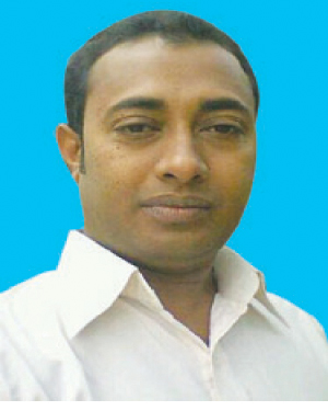সঞ্জয় চক্রবর্তী